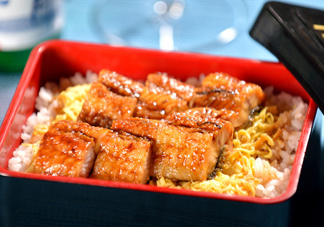 鰻魚飯怎么吃？日本鰻魚飯的做法