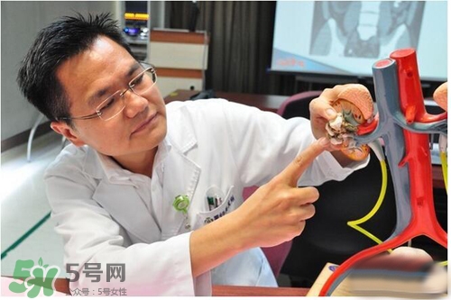 腎結石怎么治最好？腎結石的醫(yī)治方法