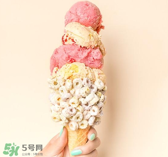 emack bolio's堆疊冰淇淋多少錢？堆疊冰淇淋好吃嗎？