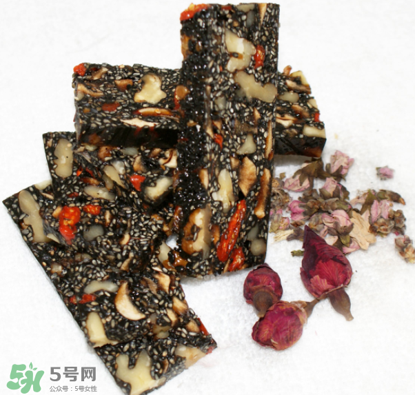 哺乳期吃阿膠對(duì)寶寶有影響嗎？哺乳期能不能吃阿膠？