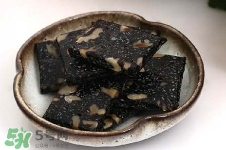 哺乳期吃阿膠對(duì)寶寶有影響嗎？哺乳期能不能吃阿膠？