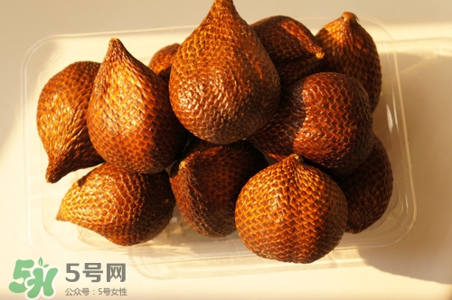 蛇皮果怎么挑？蛇皮果怎么剝？