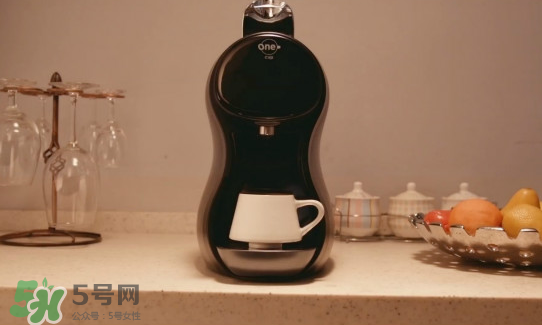 辦公室小野用的什么咖啡機？onecup膠囊咖啡機介紹