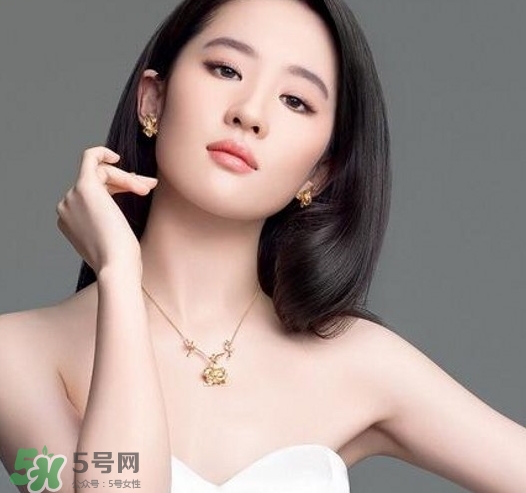 打call是什么意思？瘋狂打call是什么意思？