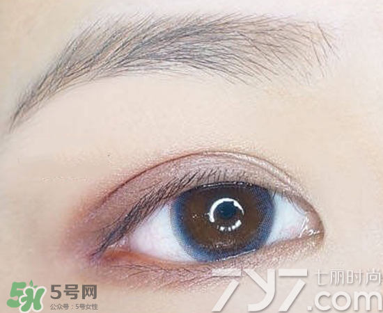 nars吉隆坡眼影怎么畫？nars吉隆坡雙色眼影畫法圖解