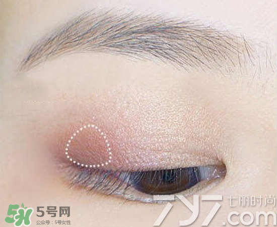 nars吉隆坡眼影怎么畫？nars吉隆坡雙色眼影畫法圖解