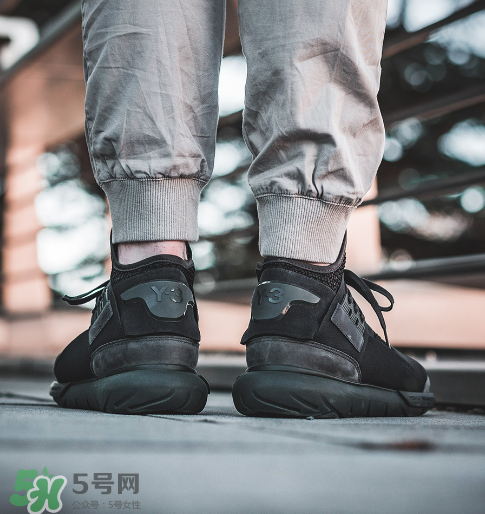 y-3 qasa high 2017上腳效果怎么樣？y-3跑鞋2017上腳好看嗎？