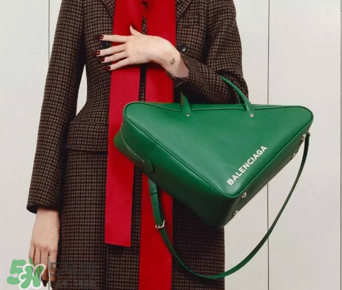 balenciaga三角形包包多少錢？巴黎世家三角包包專柜價(jià)格