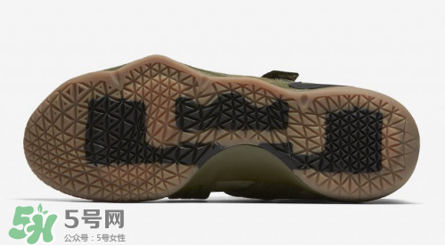 nike lebron soldier 11橄欖綠多少錢？耐克士兵11橄欖綠價格