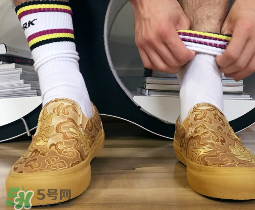 opening ceremony與vans聯(lián)名旗袍系列鞋子上腳效果怎么樣？