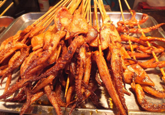 鐵板魷魚有營養(yǎng)嗎？鐵板魷魚對身體有害嗎