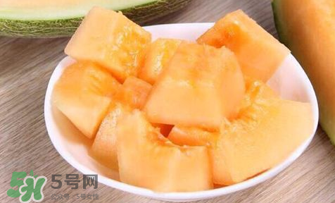 寶寶能吃哈蜜瓜嗎？哈密瓜嬰兒能吃嗎？