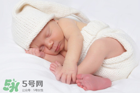 嬰兒吐奶和氙氣有關(guān)系嗎？氙氣會影響嬰兒吐奶嗎？
