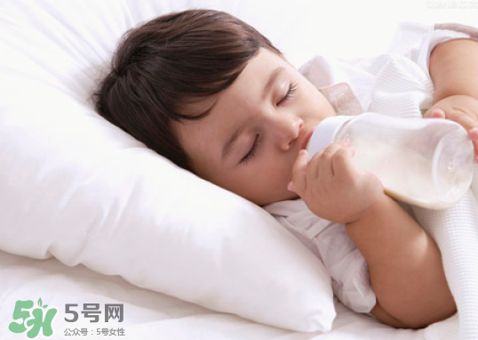 戒夜奶的好處有哪些？要不要戒夜奶呢？