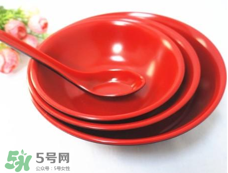 仿瓷碗有毒是謠言嗎？仿瓷碗怎么使用會有毒呢？
