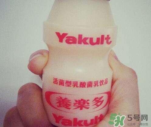 養(yǎng)樂多是酸奶嗎？養(yǎng)樂多和酸奶有什么區(qū)別