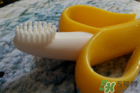Baby banana香蕉寶寶牙膠好用嗎？Baby banana香蕉寶寶牙膠怎么樣？