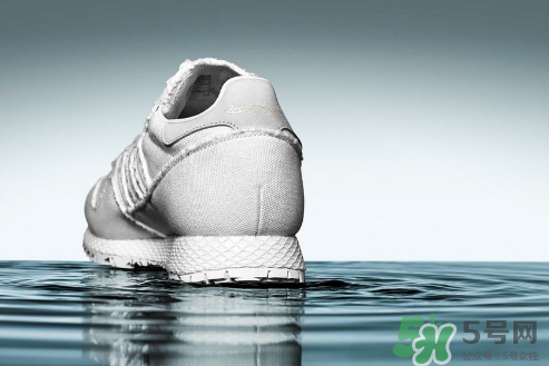 daniel arsham與adidas聯(lián)名new york運(yùn)動鞋多少錢_怎么買？