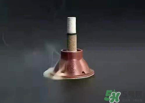 艾艾貼貼后出現(xiàn)水泡怎么回事？艾艾貼后有水泡怎么辦？