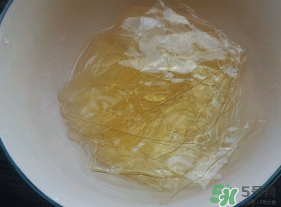 吉利丁片可以做什么？吉利丁片用什么水泡