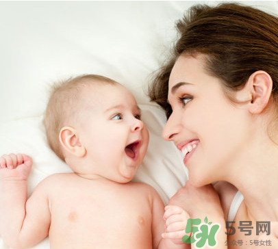 夏季濕疹是什么原因？夏季濕疹的特點(diǎn)