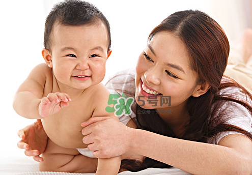 剖腹產(chǎn)后催乳按摩方法 剖腹產(chǎn)怎么催乳好？