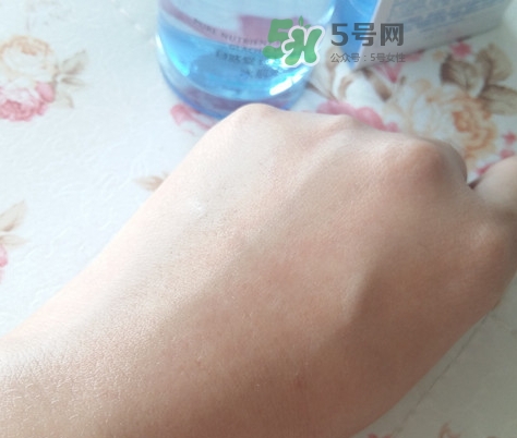 自然堂冰肌水怎么用？自然堂冰肌水使用方法