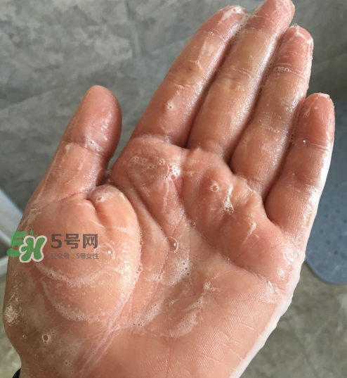 貝蜜清凈痘控油潔面啫喱怎么樣？貝蜜清祛痘控油潔面啫喱好用嗎？