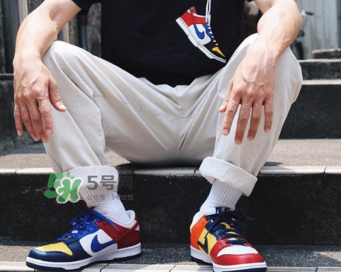 nike dunk low jp what the主題套裝在哪買_怎么買？