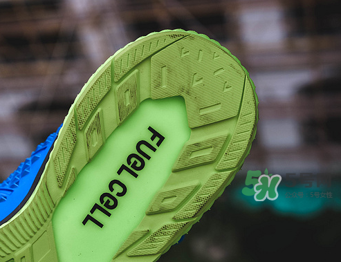 new balance fuelcell怎么樣？新百倫fuelcell跑鞋測(cè)評(píng)