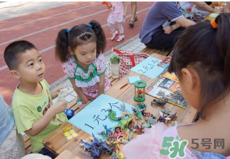 寶寶不去幼兒園怎么辦？寶寶不去幼兒園哭鬧怎么勸導(dǎo)？