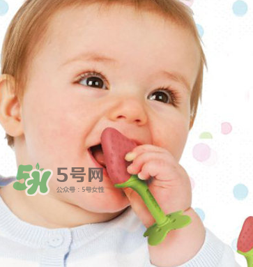 寶寶沒長(zhǎng)牙能吃磨牙棒嗎？寶寶沒長(zhǎng)牙可以吃磨牙餅干嗎？