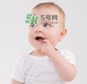 寶寶什么時(shí)候可以吃油？寶寶能吃油嗎？