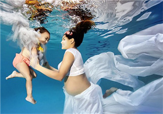 孕婦腳腫了是缺什么？孕婦腳腫了需要補充什么營養(yǎng)嗎？