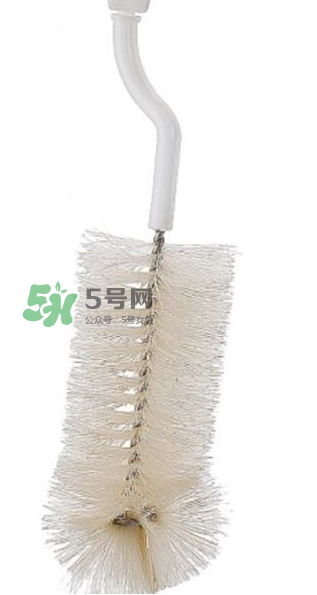 奶瓶刷尼龍的好還是海綿的好？洗奶瓶的正確方法