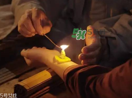 ?三伏天為什么要艾灸？?三伏天為什么要做灸？