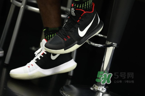 歐文亞洲行同款配色kyrie 3球鞋在哪買_哪里有賣的？