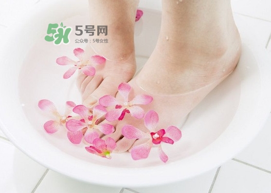 醋泡腳可以天天泡嗎？醋泡腳可以反復(fù)用嗎
