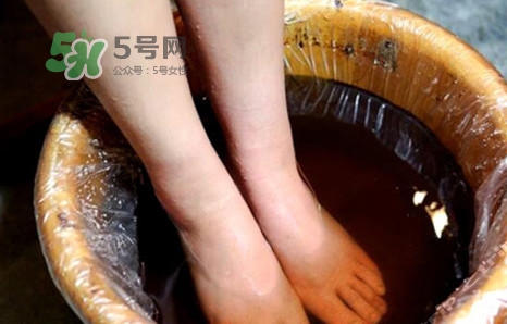 長(zhǎng)期用花椒水泡腳好嗎？花椒水可以天天泡腳嗎