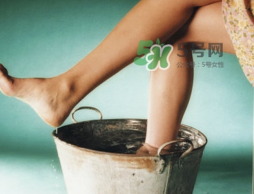 花椒不適合哪些人泡腳？女人用花椒水泡腳好嗎