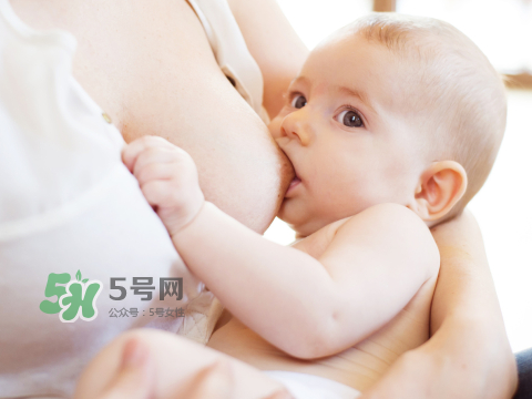 坐月子洗澡能搓澡嗎？坐月子洗澡注意事項