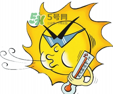 夏天防曬衣什么顏色好？夏天穿什么顏色的防曬衣好？