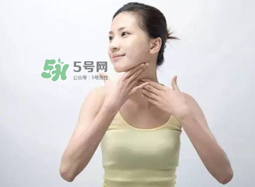 三伏天不出汗怎么回事？三伏天臉上愛出汗怎么回事？