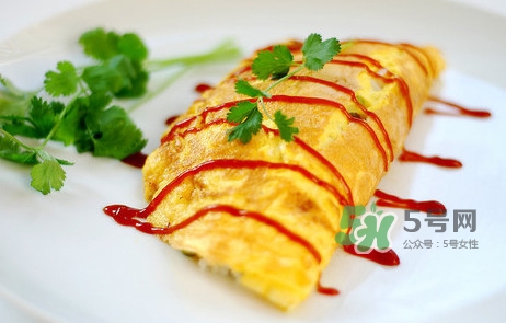 蛋包飯蛋皮需要加入什么？蛋包飯有什么營養(yǎng)