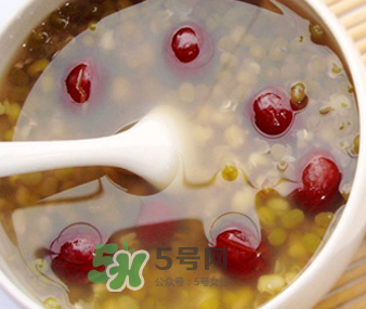 綠豆湯能防中暑嗎？喝綠豆湯能預(yù)防中暑嗎？