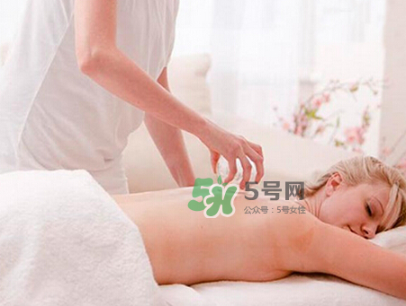 三伏天拔罐后多久可以洗澡？三伏天拔罐后注意事項(xiàng)