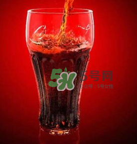 碳酸飲料放冰箱冷凍爆炸 碳酸飲料能放冷凍層嗎？