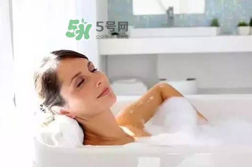 三伏天艾灸后能洗澡嗎？三伏天艾灸后注意事項