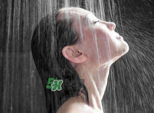 三伏天艾灸后能洗澡嗎？三伏天艾灸后注意事項