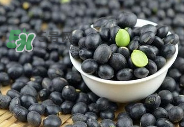 黑豆怎么吃促進(jìn)排卵？什么時候吃黑豆促排卵？
